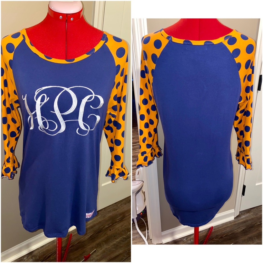 RUFFLE GIRL MONOGRAMMED “HPC” 3/4 SLEEVE RUFFLES POLKA DOT TOP T SHIRT M ORANGE